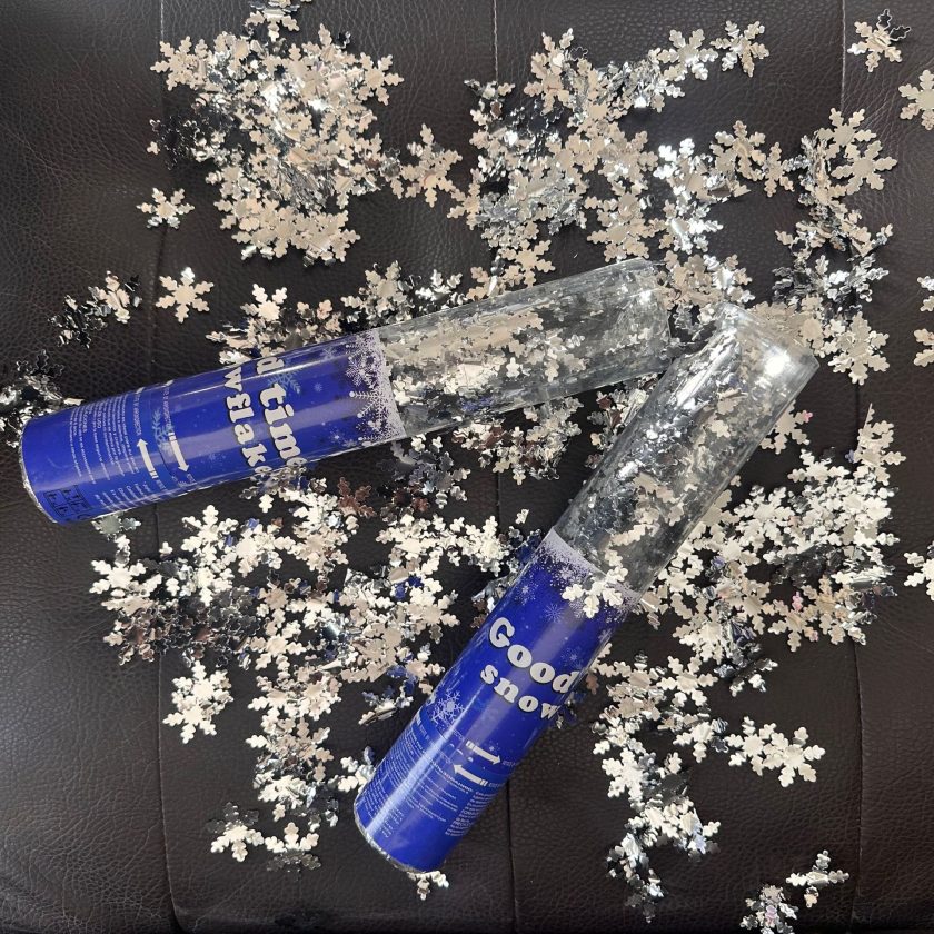 Snowflake Confetti Cannon Poppers 1pc - Image 5